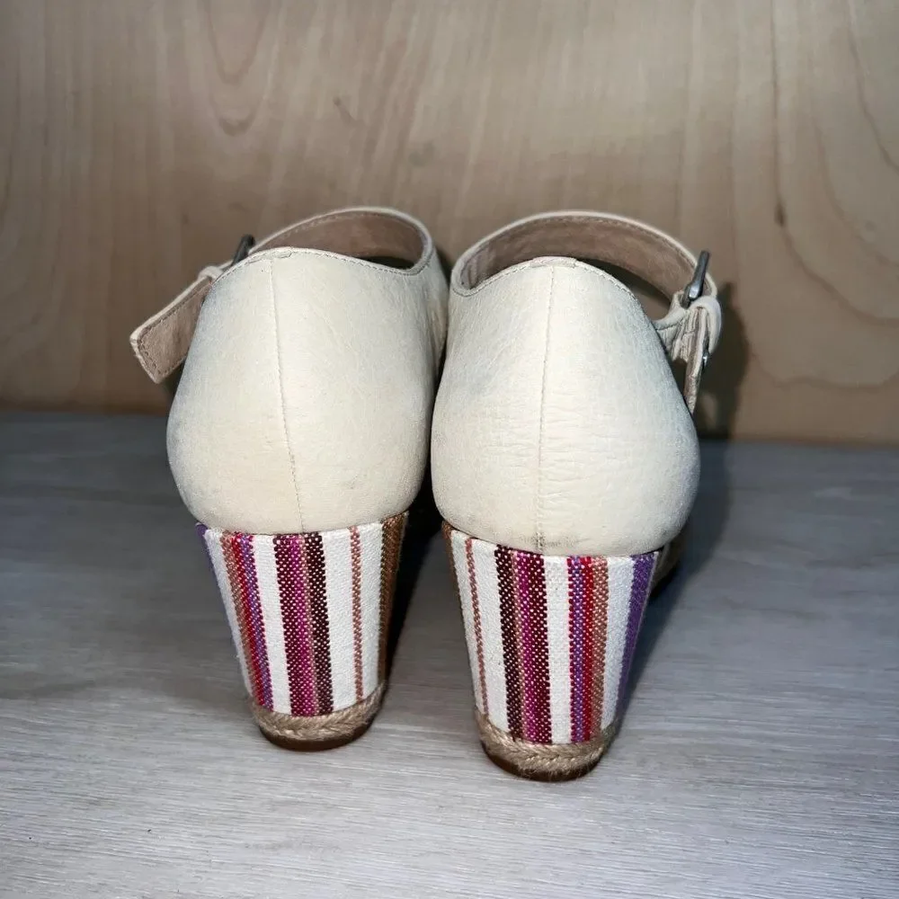 UGG Australia‎ Atasha Wedge Cream Nubuck 1003405 Women's 9